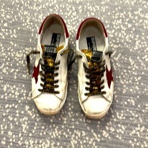 Golden Goose superstar sneaker size 42